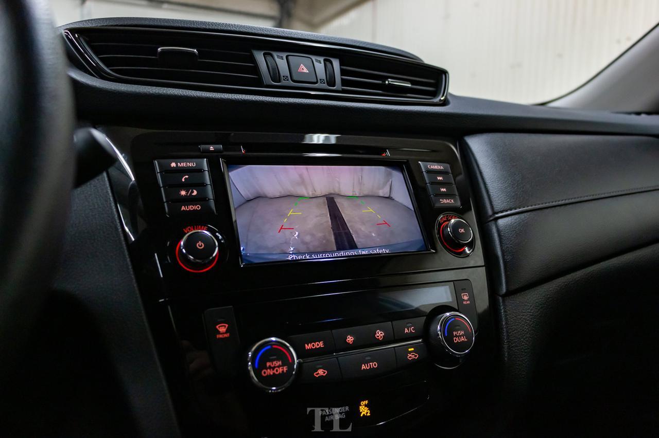 2020 Nissan Rogue AWD Special Edition Leather BCam Red Deer AB