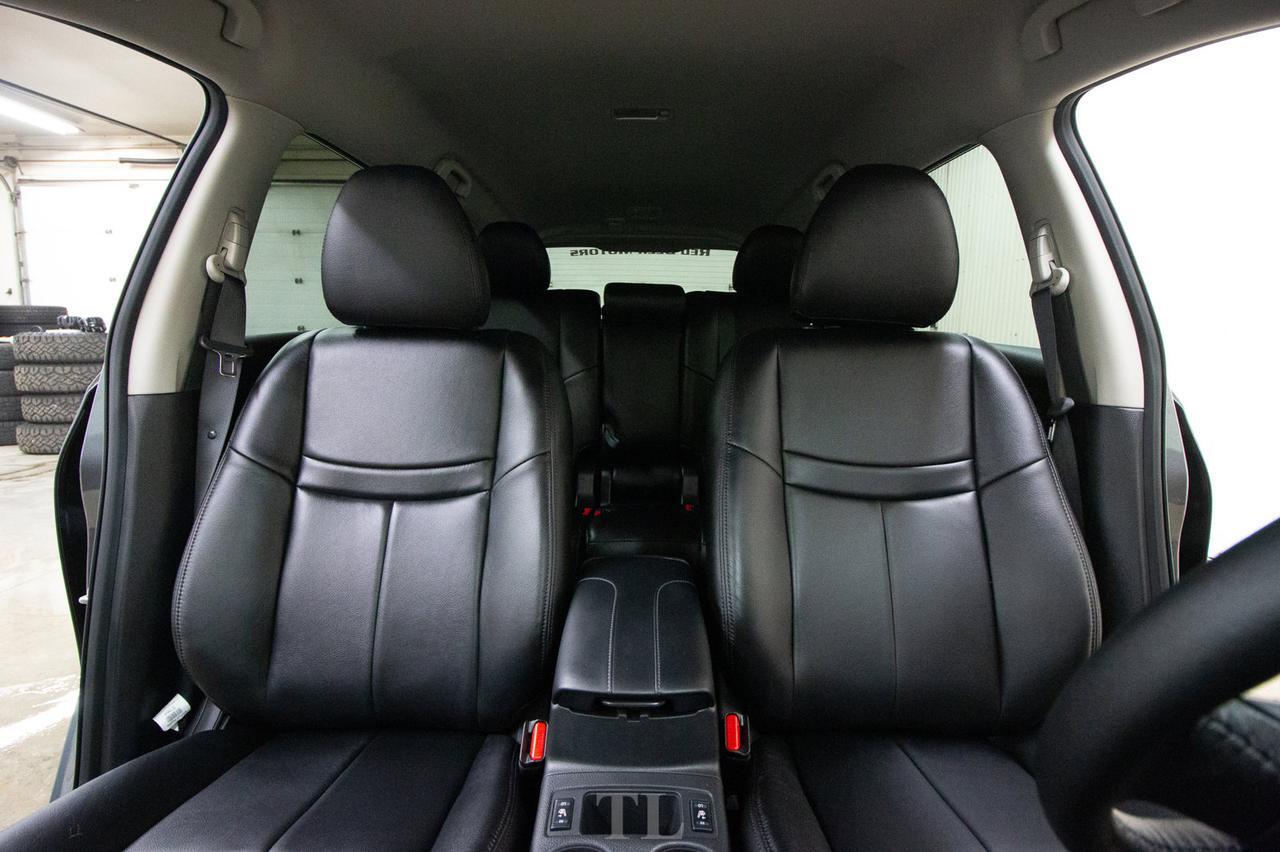 2020 Nissan Rogue AWD Special Edition Leather BCam Red Deer AB