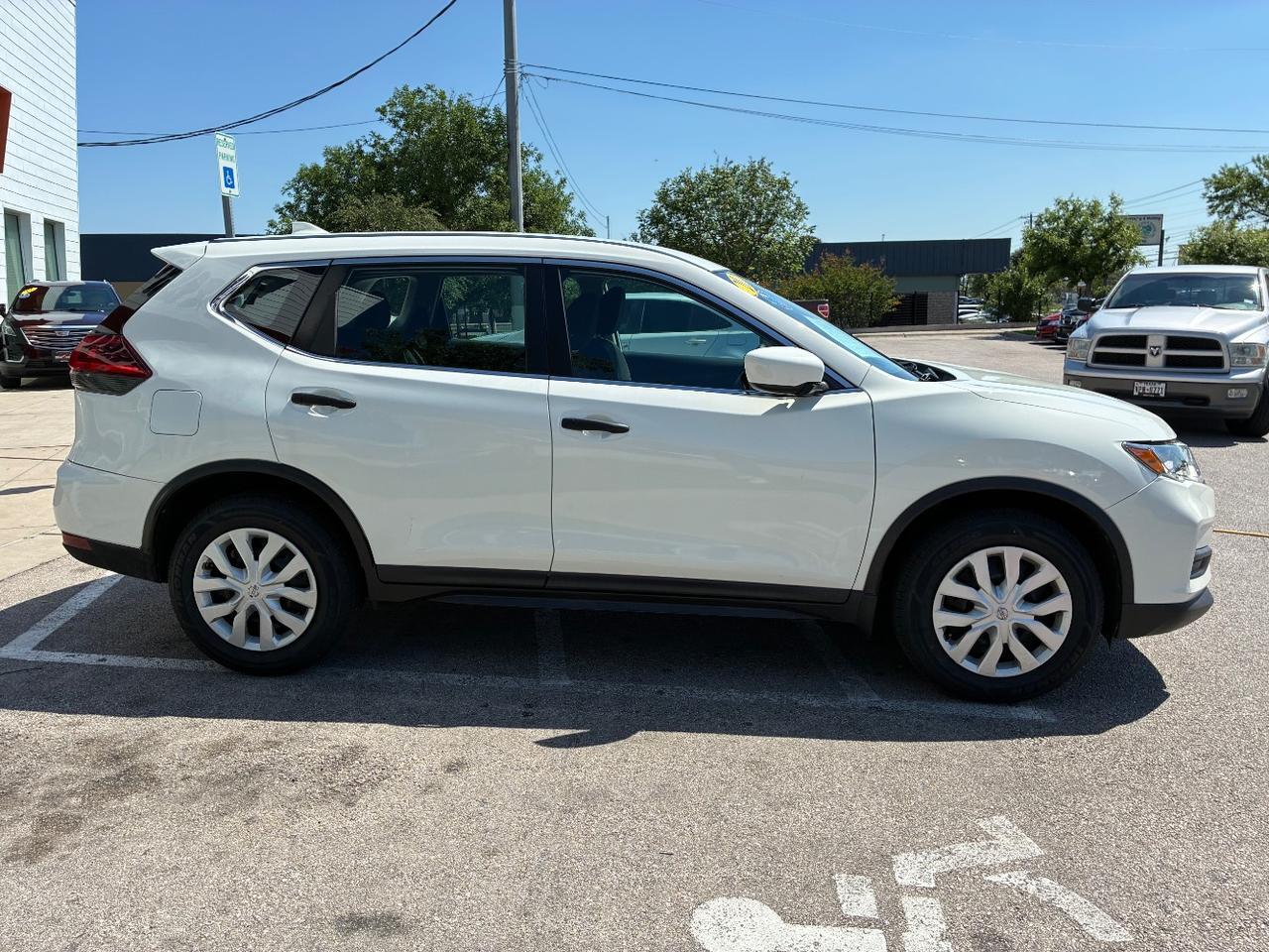 2020 Nissan Rogue S FWD Austin TX