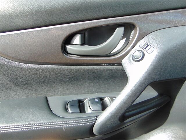 2020 Nissan Rogue S Santa Fe NM