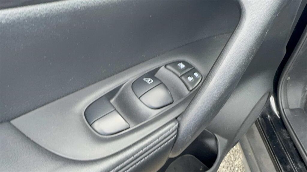 2020 Nissan Rogue S Medford NY