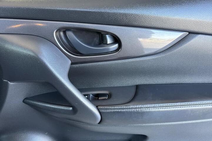 2020 Nissan Rogue S Roseville CA