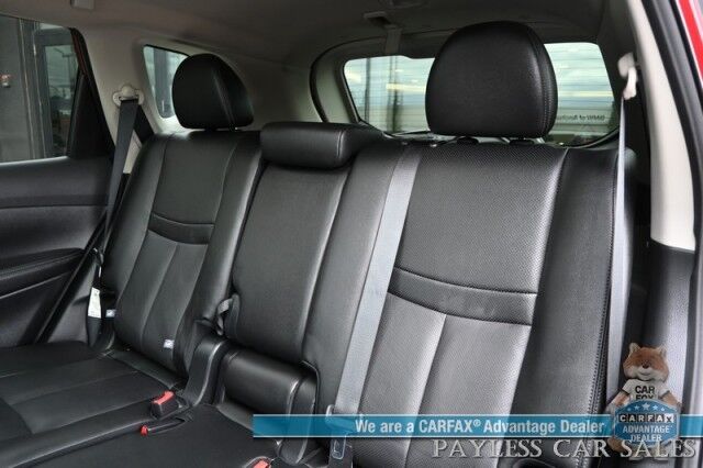 2020 Nissan Rogue SL / AWD / Premium Pkg / Auto Start / Heated Leather Seats & Steering Wheel / Panoramic Sunroof / Navigation / Adaptive Cruise / Blind Spot & Collision Alert / Apple CarPlay & Android Auto / Tow Pkg Anchorage AK