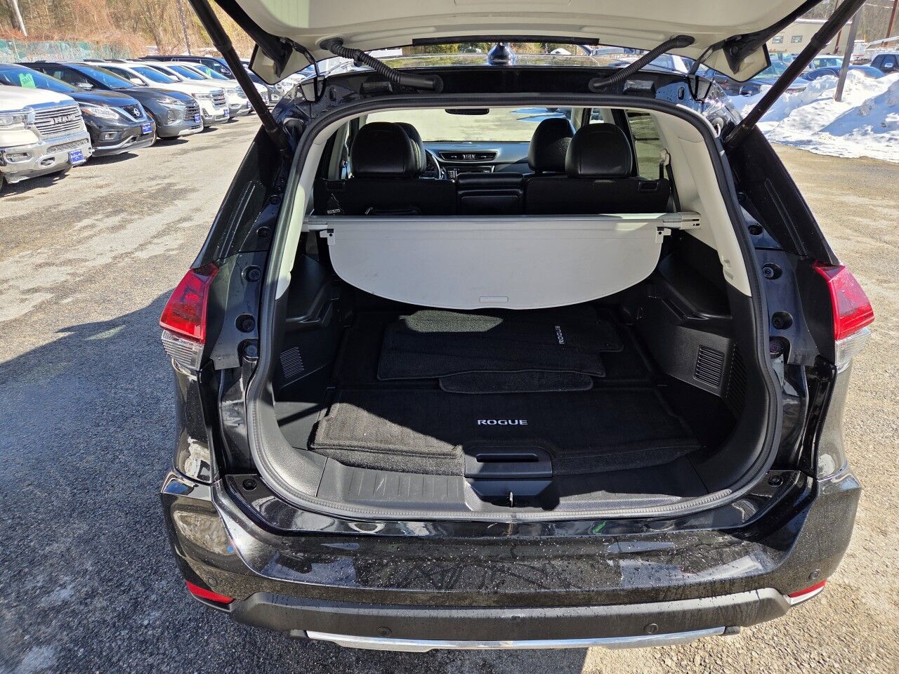 2020 Nissan Rogue SL Charlton MA