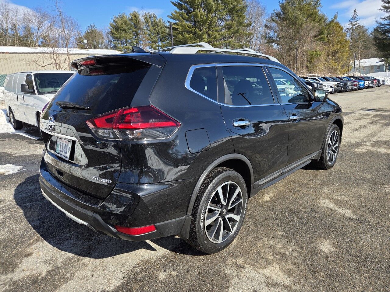 2020 Nissan Rogue SL