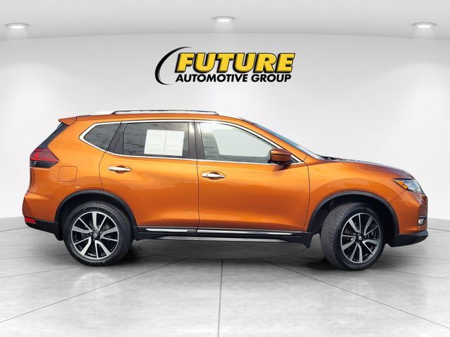 2020 Nissan Rogue SL