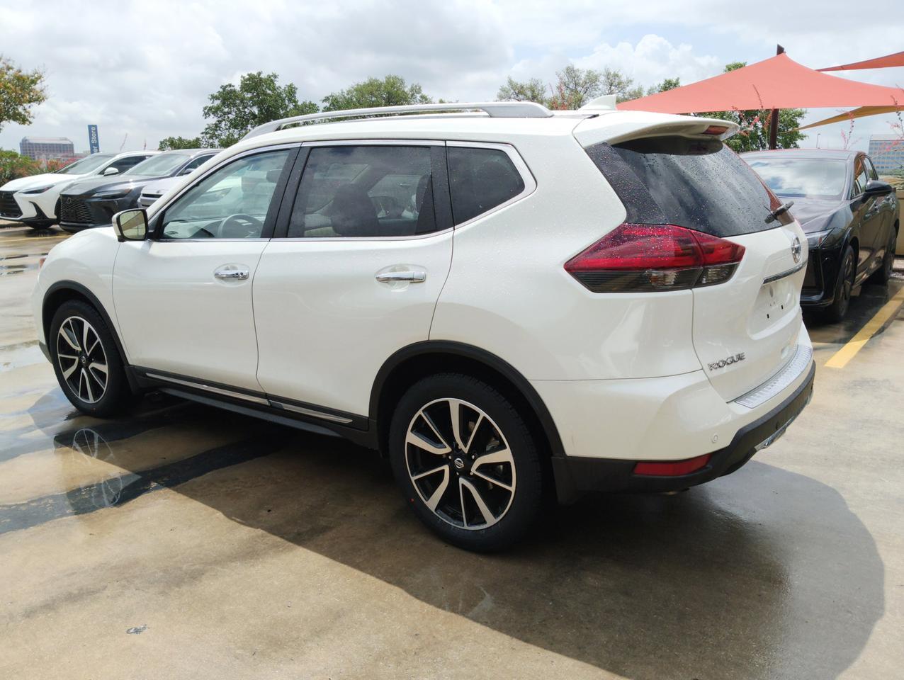 2020 Nissan Rogue SL