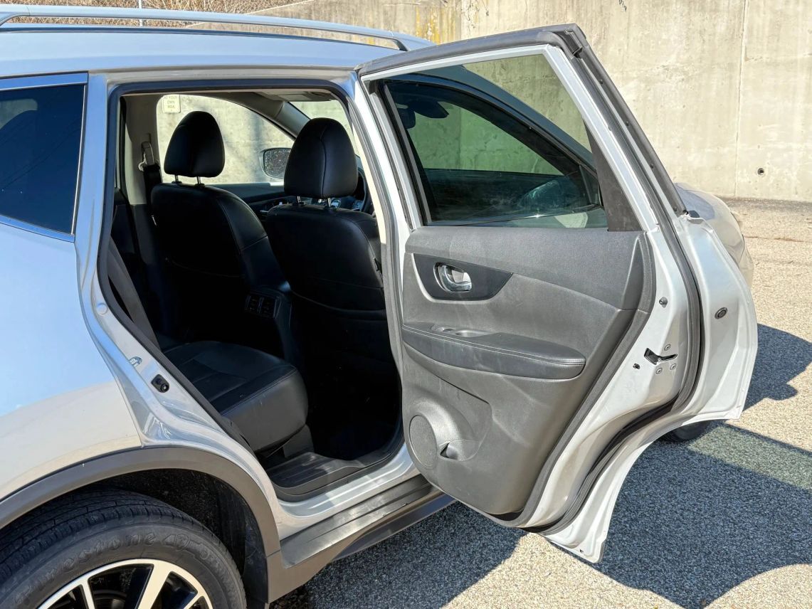2020 Nissan Rogue SL Sport Utility 4D Cincinnati OH