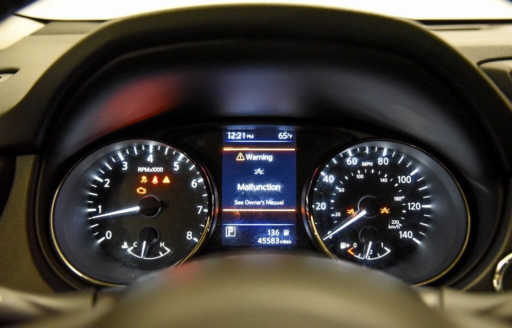 2020 Nissan Rogue SV Akron OH