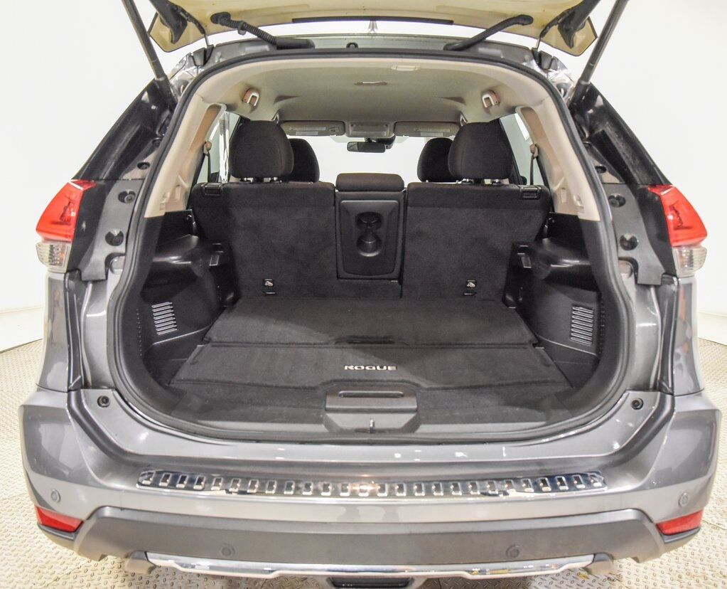 2020 Nissan Rogue SV Akron OH