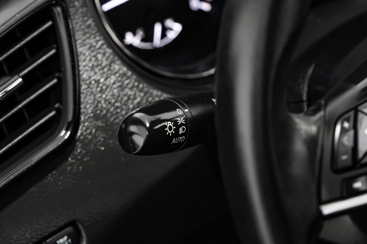 2020 Nissan Rogue SV BLIND SPOT LANE DEPARTURE AUTOMATIC EMERGENCY BRAKING HEATED Carrollton TX