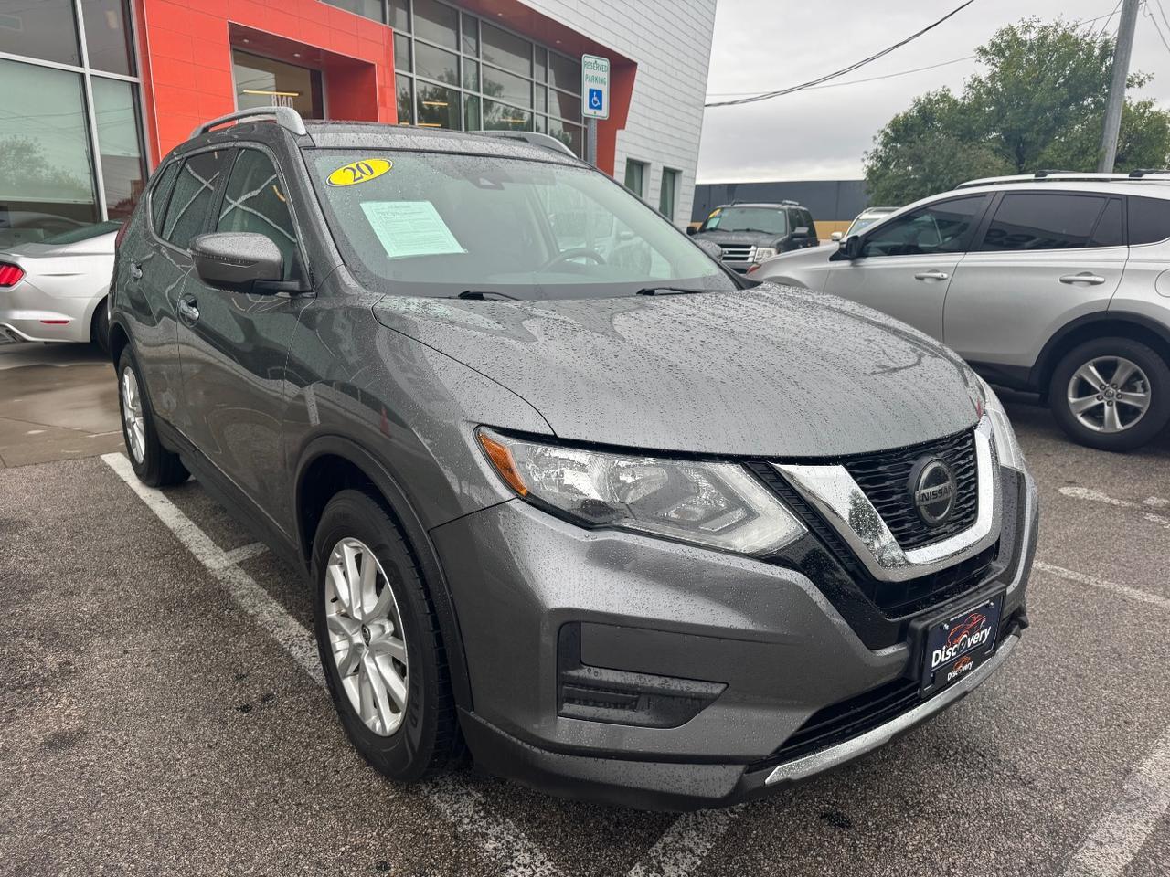 2020 Nissan Rogue SV FWD