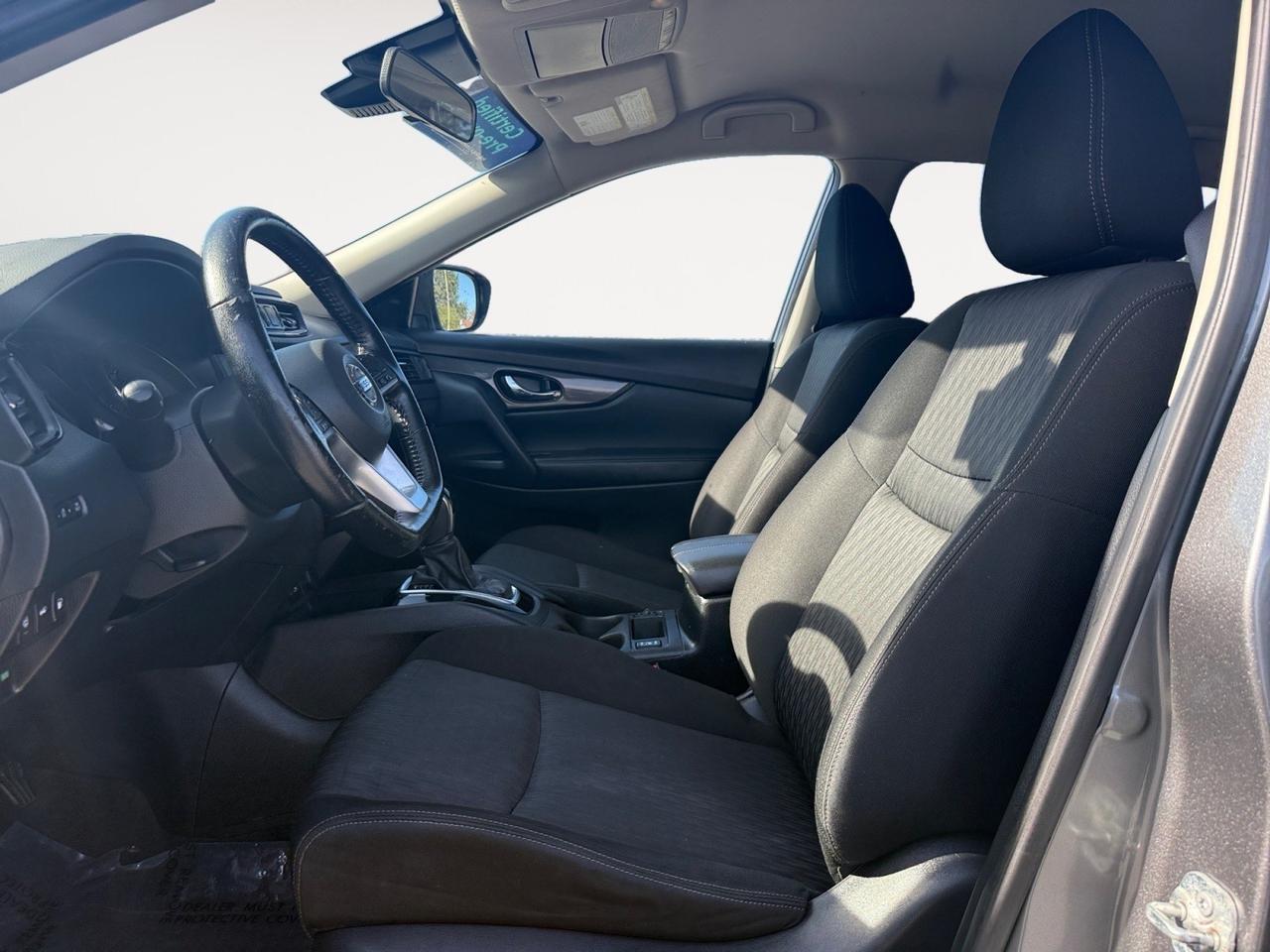 2020 Nissan Rogue SV, HEATED SEATS, POWER LIFTGATE, BACKUP CAMERA, POWER/HEATED MIRRORS, BLUETOOTH, CLEAN CARFAX, THIS IS A GREAT SUV FOR A GREAT PRICE!