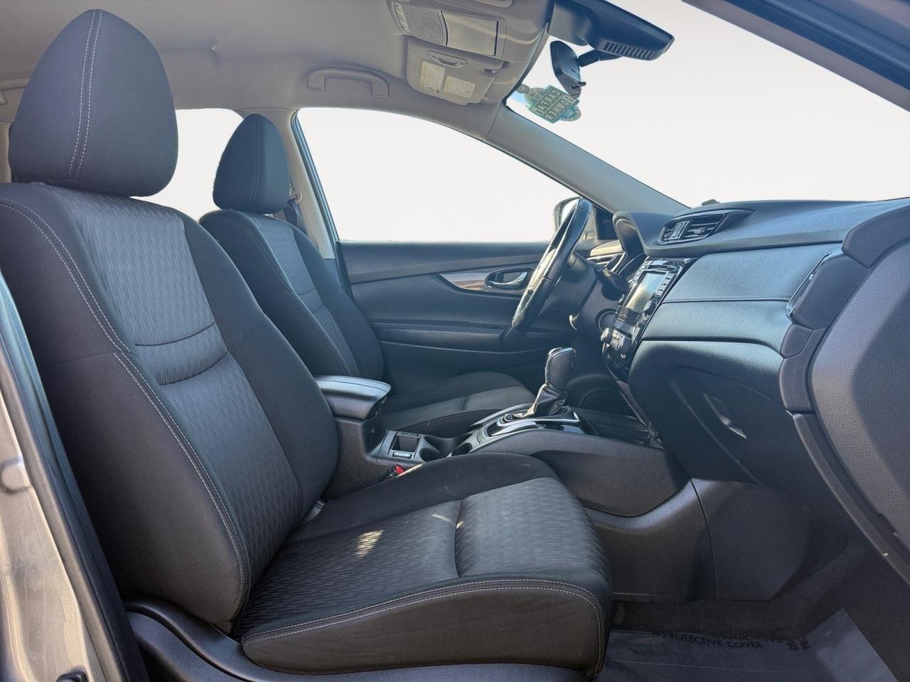 2020 Nissan Rogue SV, HEATED SEATS, POWER LIFTGATE, BACKUP CAMERA, POWER/HEATED MIRRORS, BLUETOOTH, CLEAN CARFAX, THIS IS A GREAT SUV FOR A GREAT PRICE! Norfolk VA