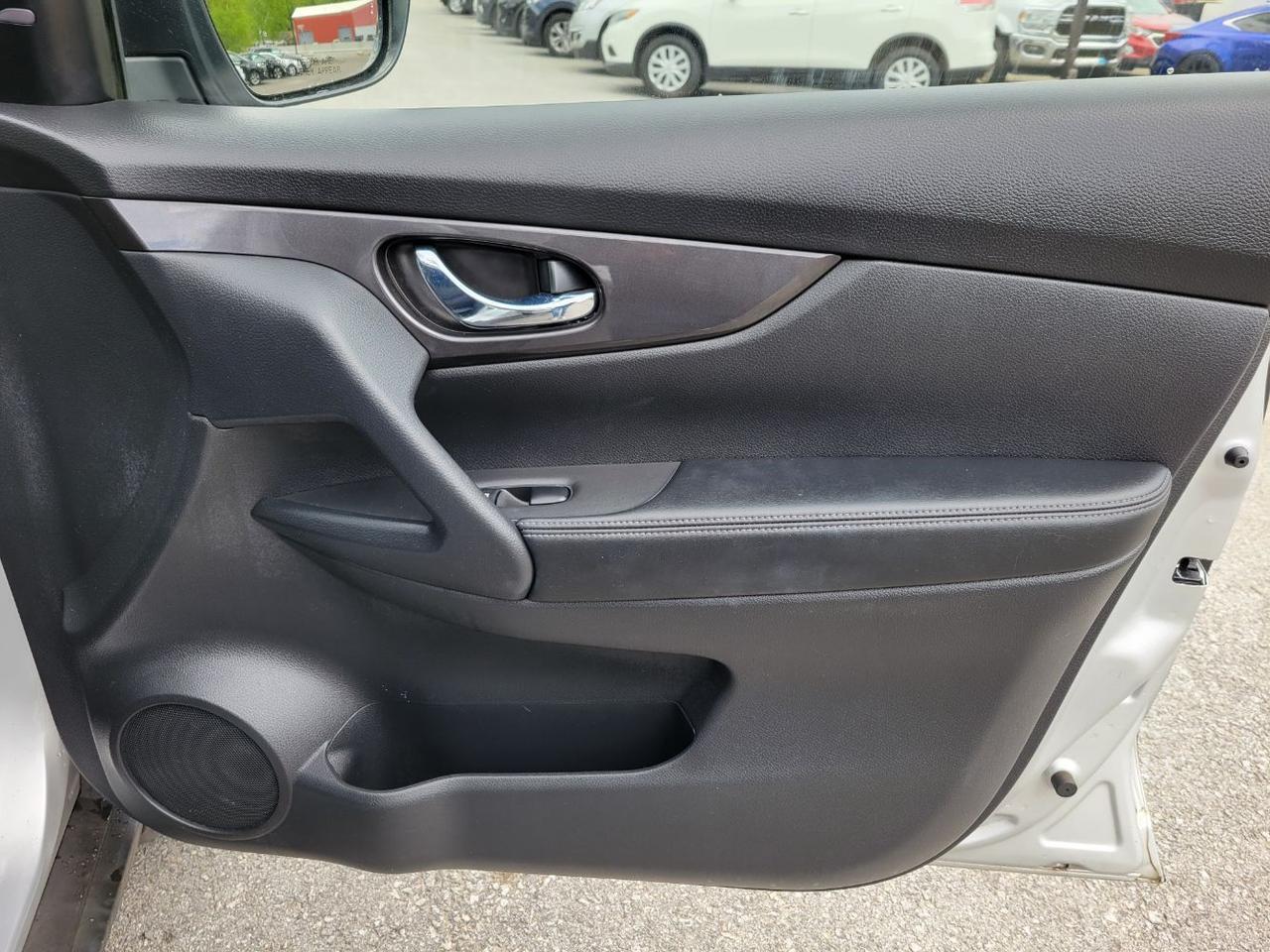 2020 Nissan Rogue SV Intelligent AWD Charlton MA