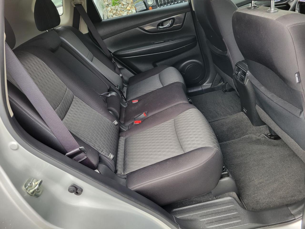 2020 Nissan Rogue SV Intelligent AWD Charlton MA