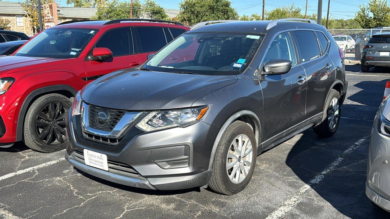 2020 Nissan Rogue SV