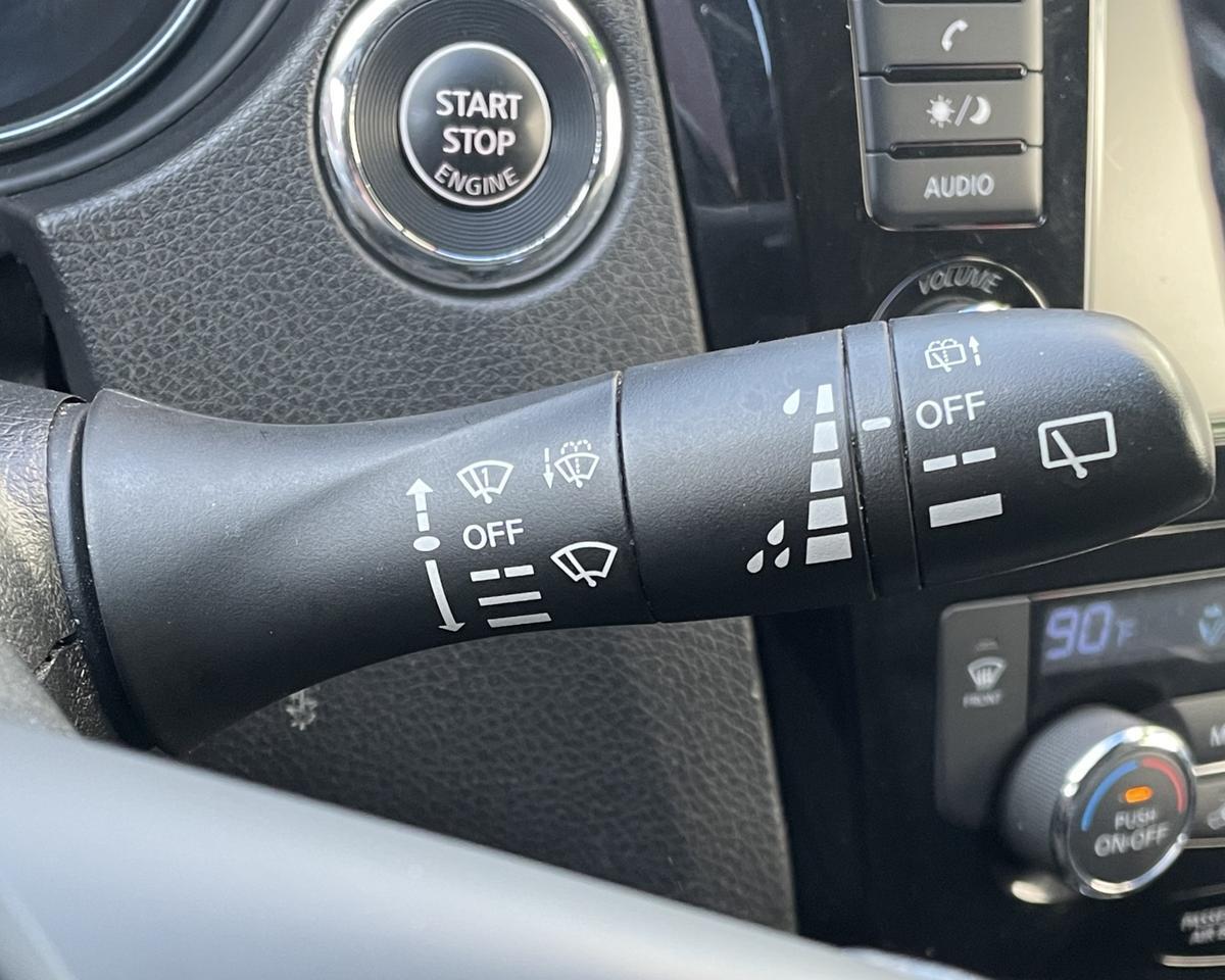 2020 Nissan Rogue SV Sport Utility 4D Port Orchard WA