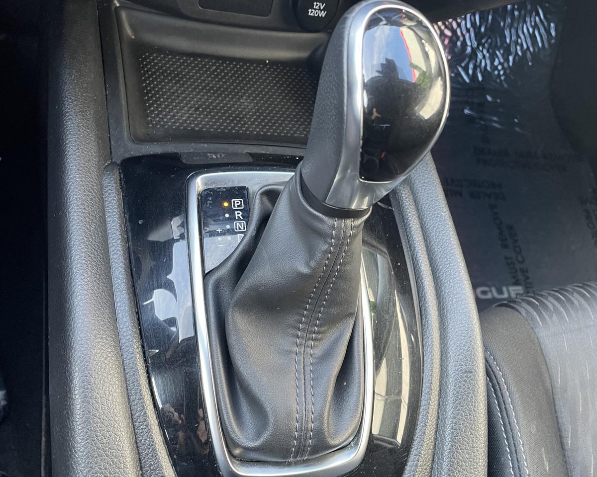 2020 Nissan Rogue SV Sport Utility 4D Port Orchard WA