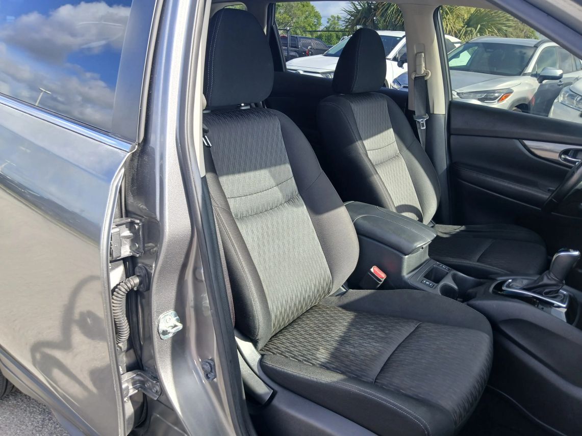 2020 Nissan Rogue SV Sport Utility 4D Maitland FL