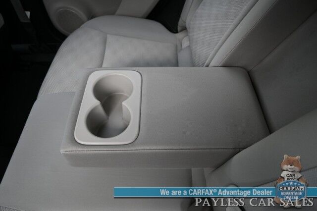 2020 Nissan Rogue Sport SL / AWD / All Weather Pkg / Auto Start / Power & Heated Seats / Heated Steering Wheel / Lane Departure & Blind Spot Alert / Apple CarPlay & Android Auto / AUX & USB Input / Back Up Camera / 1-Owner Anchorage AK