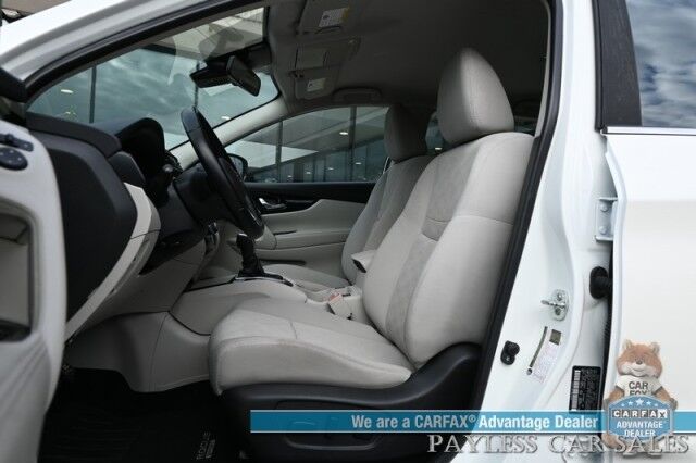 2020 Nissan Rogue Sport SL / AWD / All Weather Pkg / Auto Start / Power & Heated Seats / Heated Steering Wheel / Lane Departure & Blind Spot Alert / Apple CarPlay & Android Auto / AUX & USB Input / Back Up Camera / 1-Owner Anchorage AK