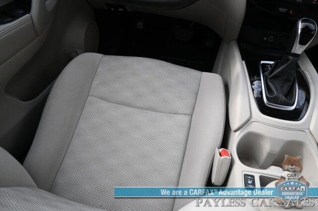 2020 Nissan Rogue Sport SL / AWD / All Weather Pkg / Auto Start / Power & Heated Seats / Heated Steering Wheel / Lane Departure & Blind Spot Alert / Apple CarPlay & Android Auto / AUX & USB Input / Back Up Camera / 1-Owner Anchorage AK