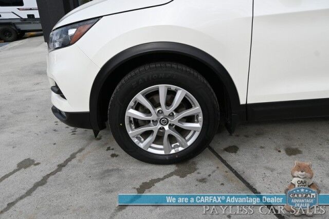 2020 Nissan Rogue Sport SL / AWD / All Weather Pkg / Auto Start / Power & Heated Seats / Heated Steering Wheel / Lane Departure & Blind Spot Alert / Apple CarPlay & Android Auto / AUX & USB Input / Back Up Camera / 1-Owner Anchorage AK