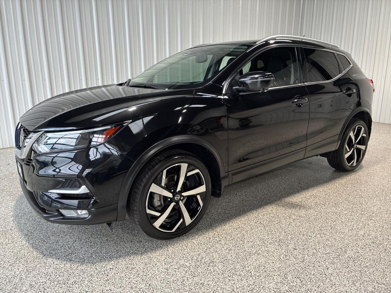 2020 Nissan Rogue Sport SL, Premium Pkg