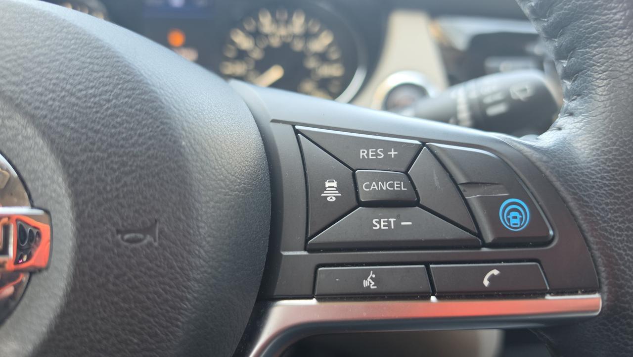 2020 Nissan Rogue Sport SL