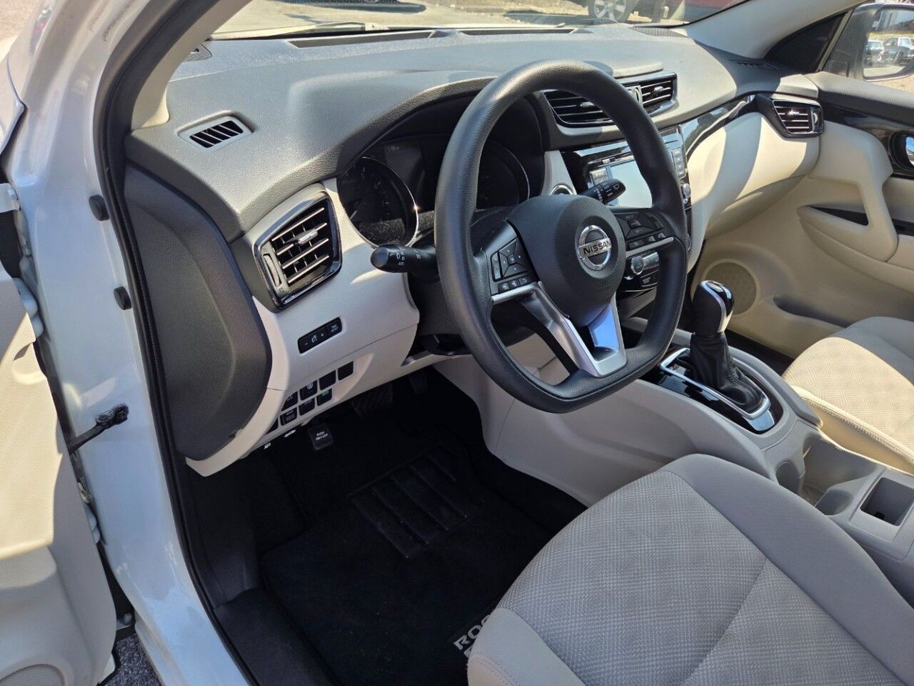 2020 Nissan Rogue Sport SV Charlton MA
