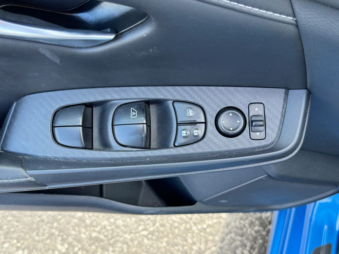 2020 Nissan Sentra SV Sedan 4D