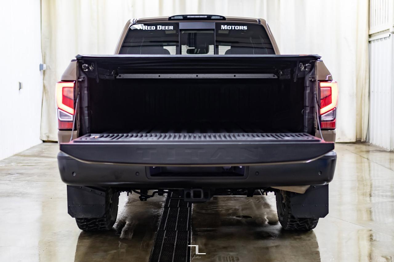 2020 Nissan Titan 4x4 Crew Cab Pro-4X Leather Roof Nav BCam Red Deer AB