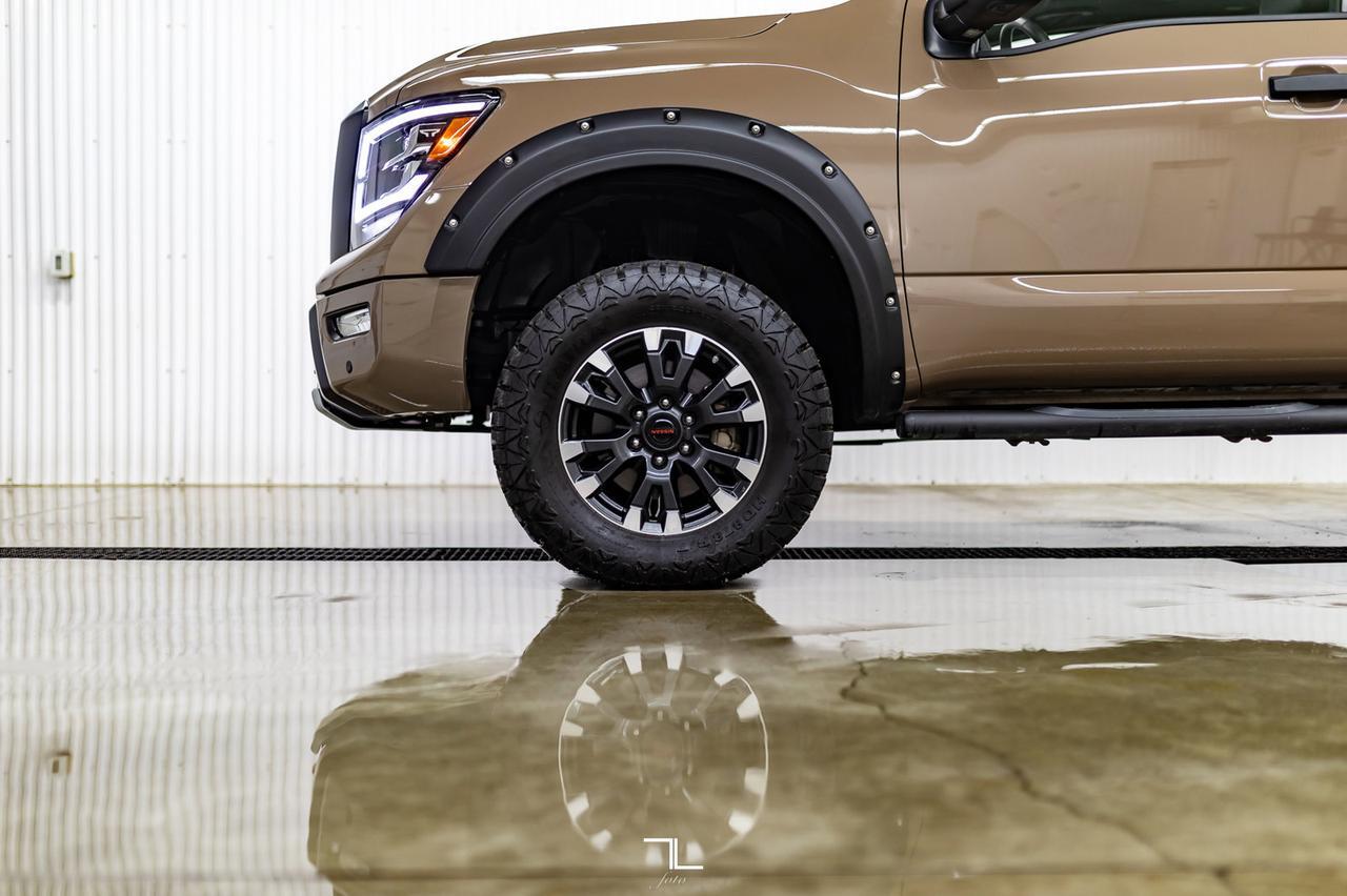 2020 Nissan Titan 4x4 Crew Cab Pro-4X Leather Roof Nav BCam Red Deer AB