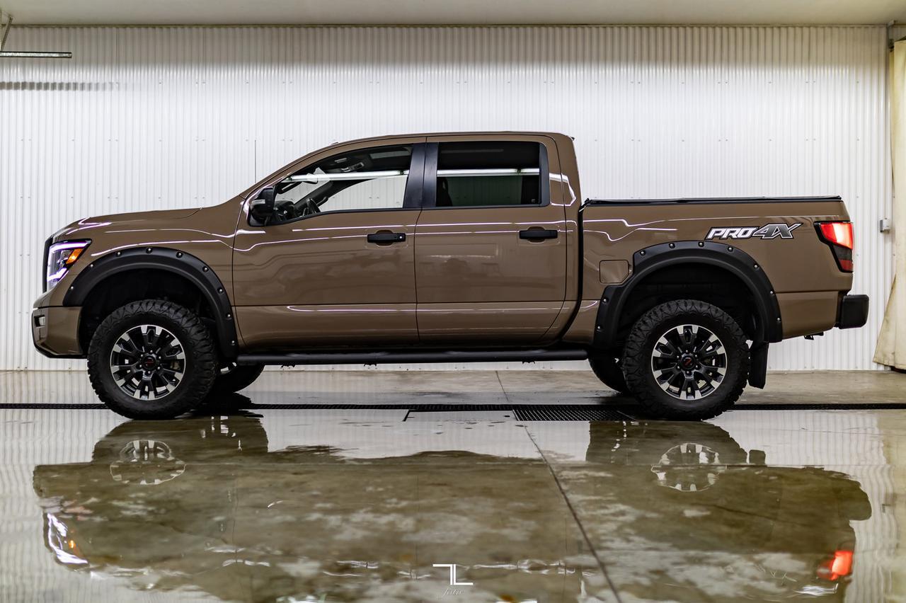 2020 Nissan Titan 4x4 Crew Cab Pro-4X Leather Roof Nav BCam Red Deer AB