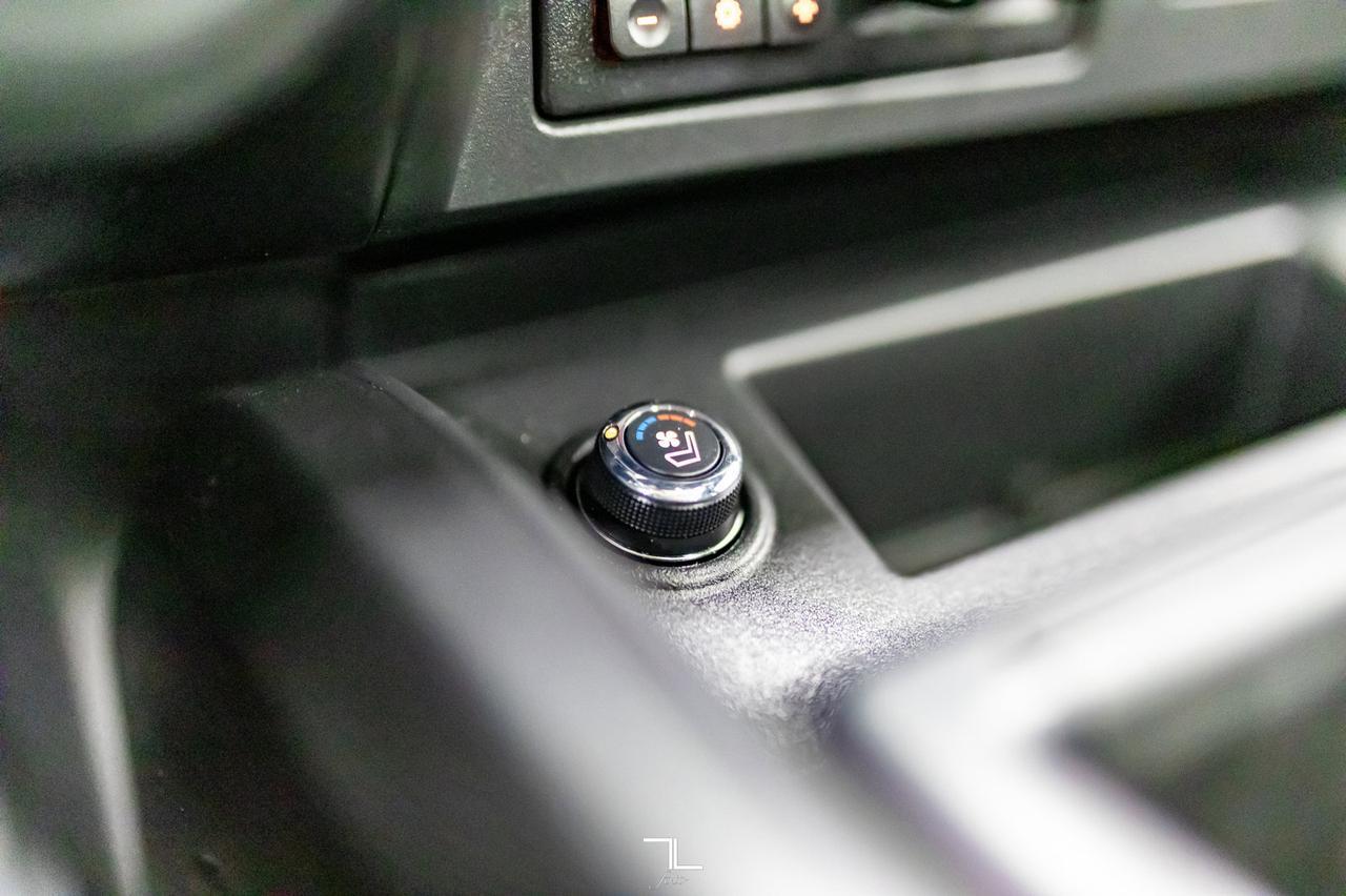 2020 Nissan Titan 4x4 Crew Cab Pro-4X Leather Roof Nav BCam Red Deer AB