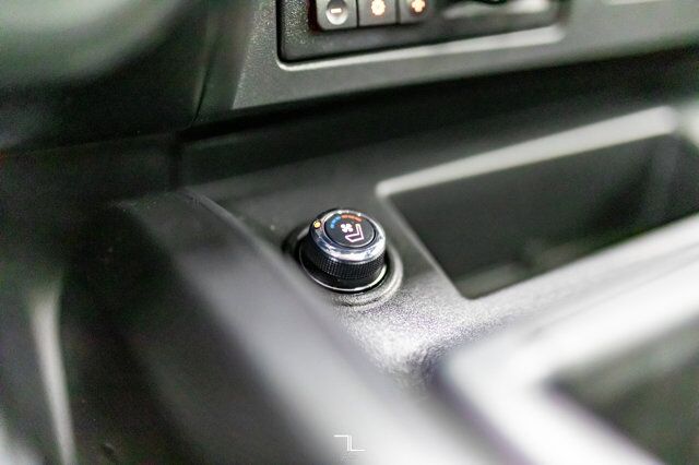 2020 Nissan Titan 4x4 Crew Cab Pro-4X Leather Roof Nav BCam Red Deer AB