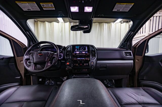 2020 Nissan Titan 4x4 Crew Cab Pro-4X Leather Roof Nav BCam Red Deer AB