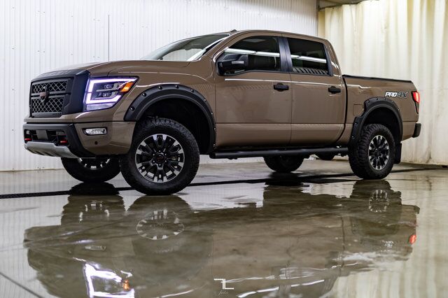 2020 Nissan Titan 4x4 Crew Cab Pro-4X Leather Roof Nav BCam Red Deer AB