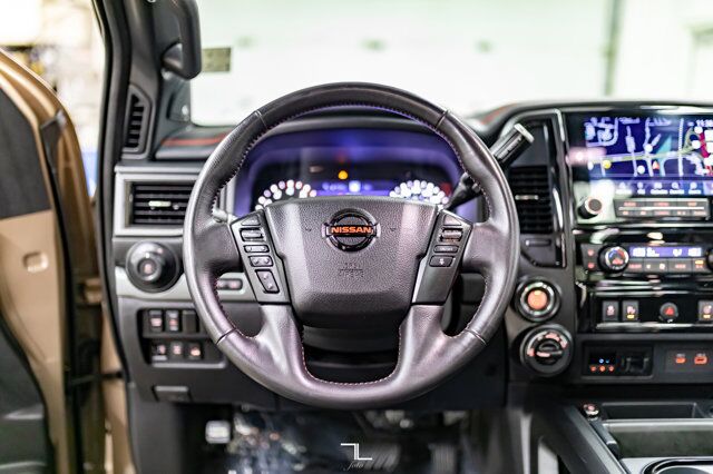 2020 Nissan Titan 4x4 Crew Cab Pro-4X Leather Roof Nav BCam Red Deer AB