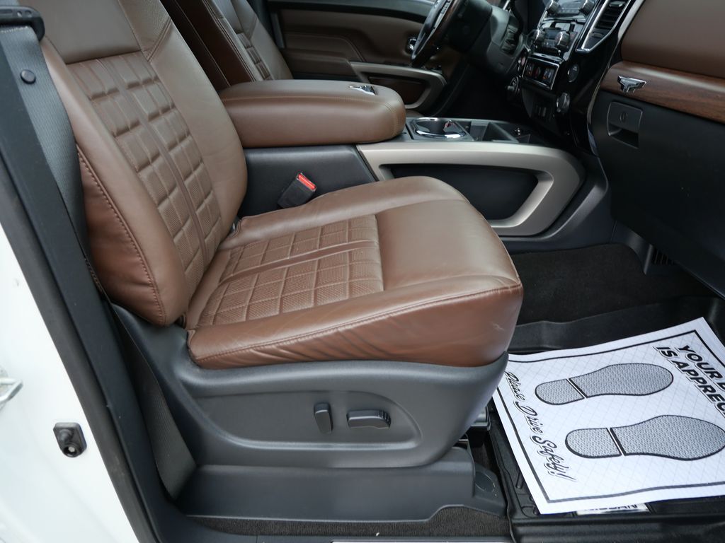 2020 Nissan Titan Platinum Reserve Mt Pleasant MI