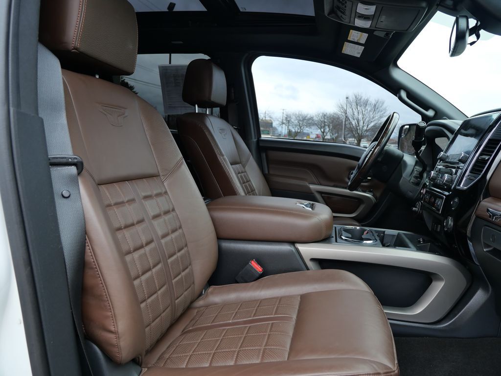 2020 Nissan Titan Platinum Reserve Mt Pleasant MI