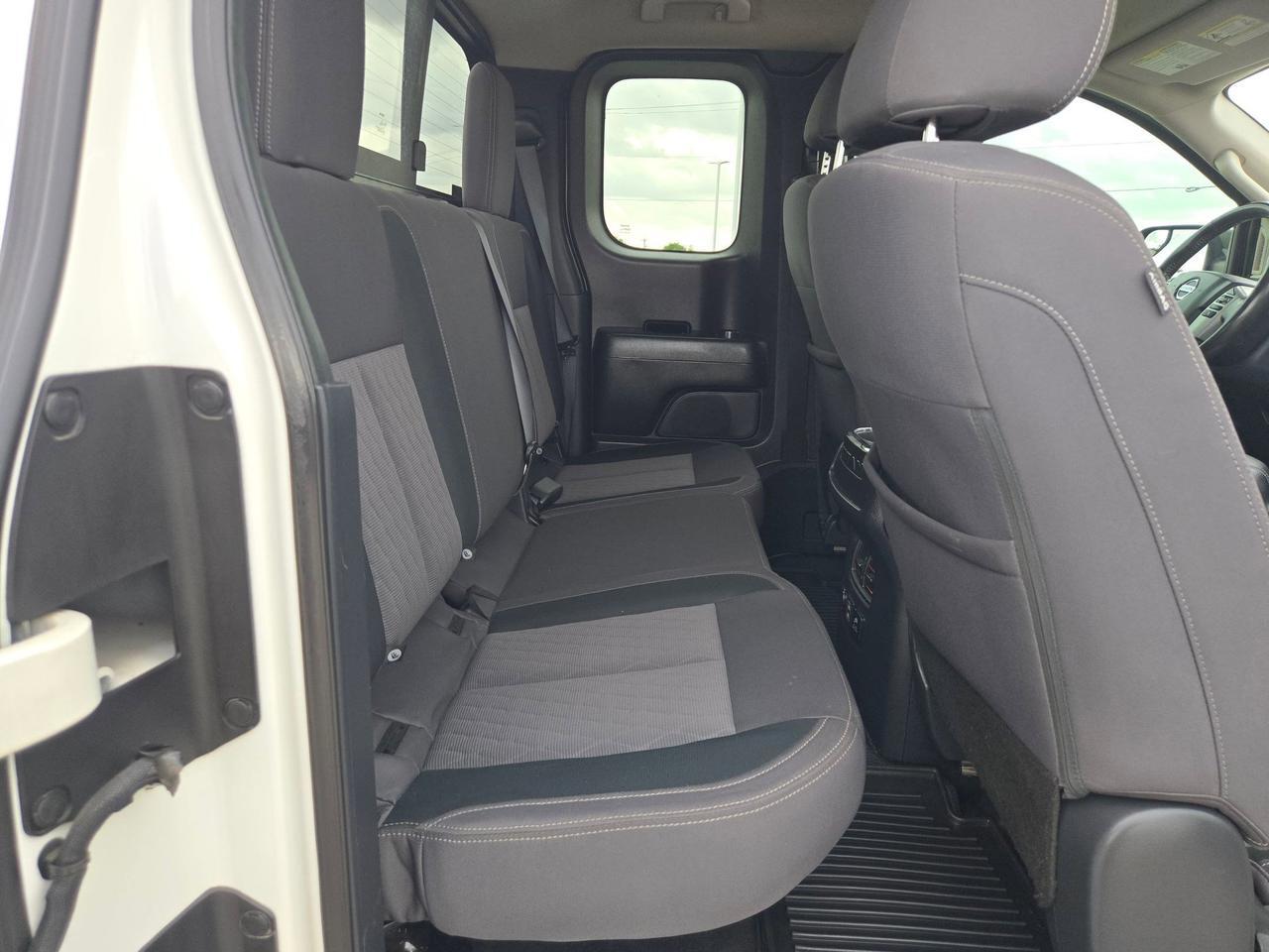 2020 Nissan Titan SV Castroville TX