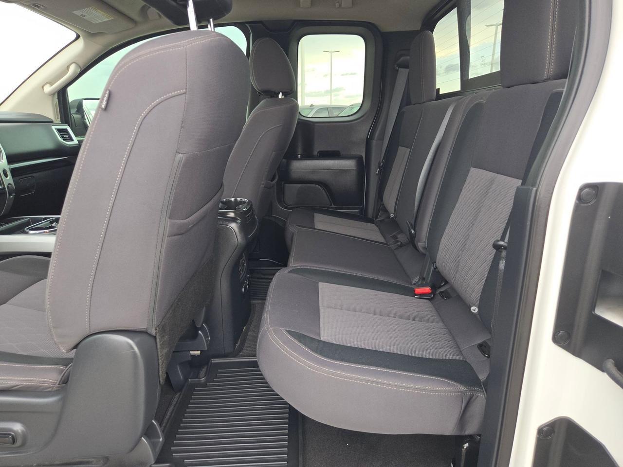 2020 Nissan Titan SV Castroville TX