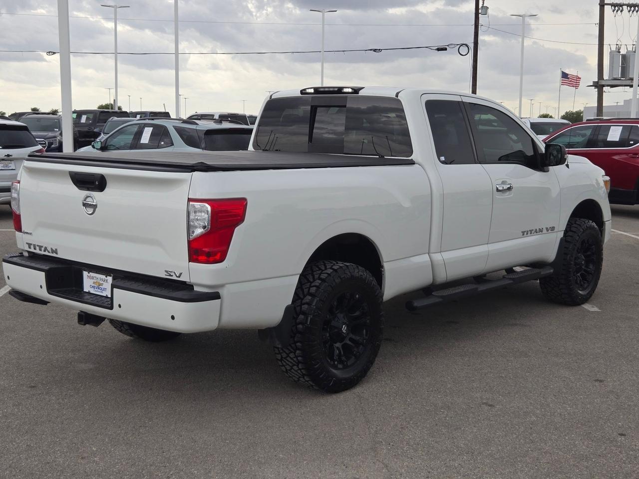 2020 Nissan Titan SV