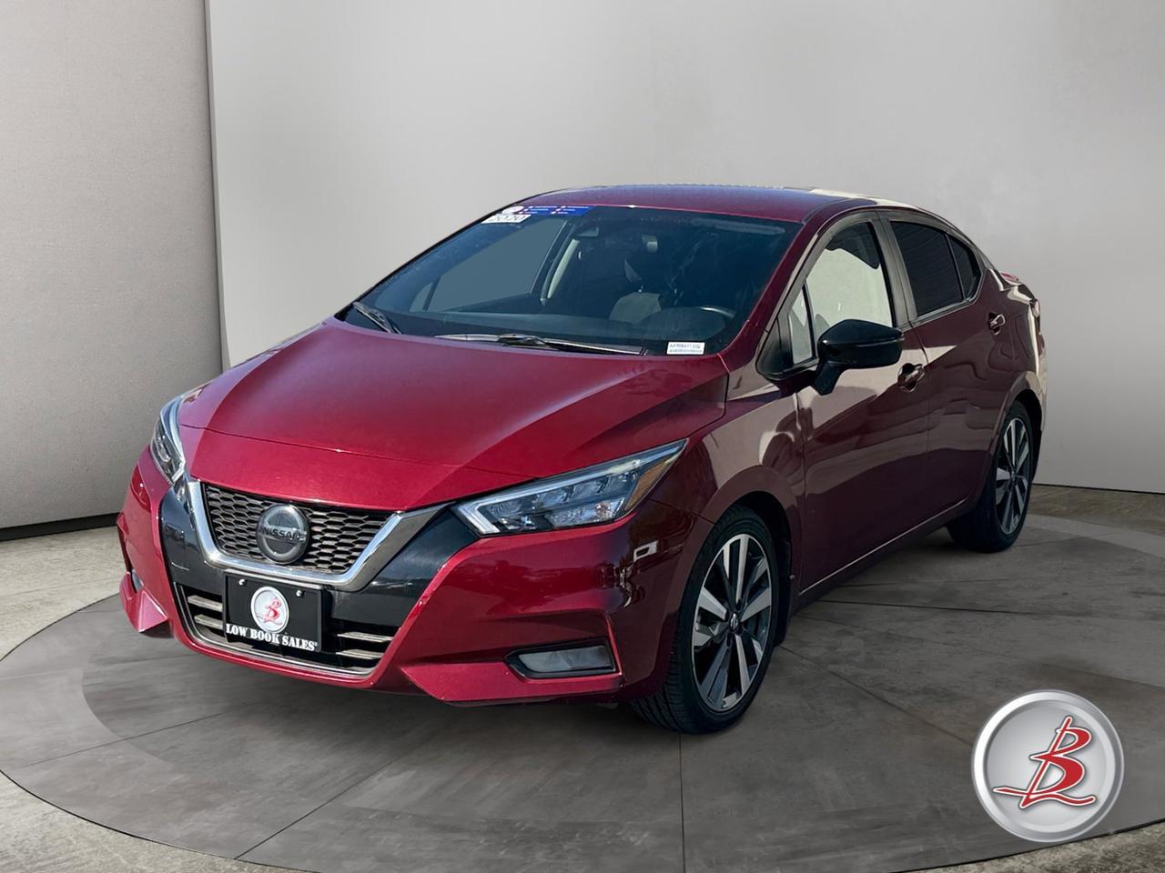 2020 Nissan VERSA SR
