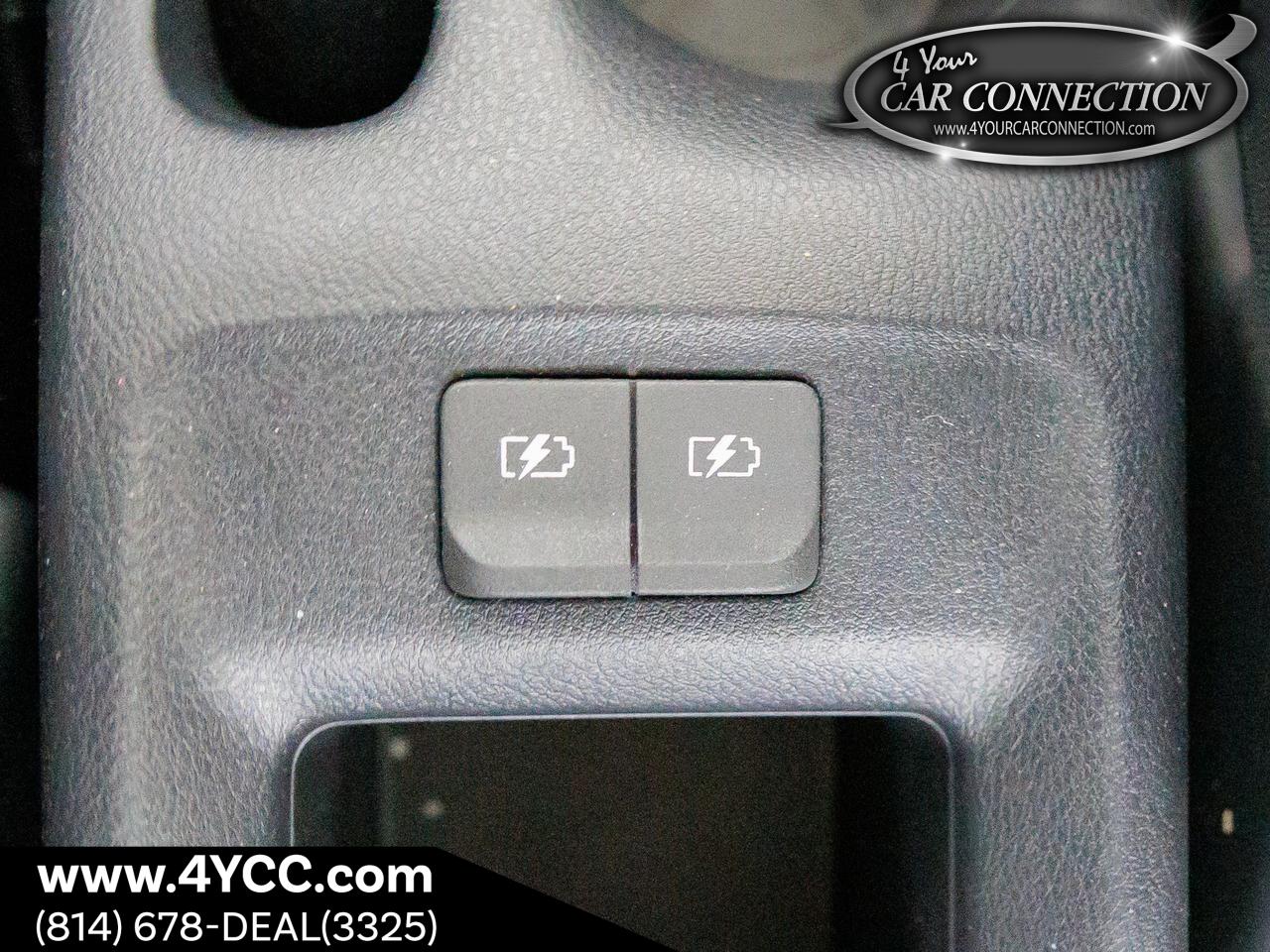 2020 Nissan Versa S Cranberry PA