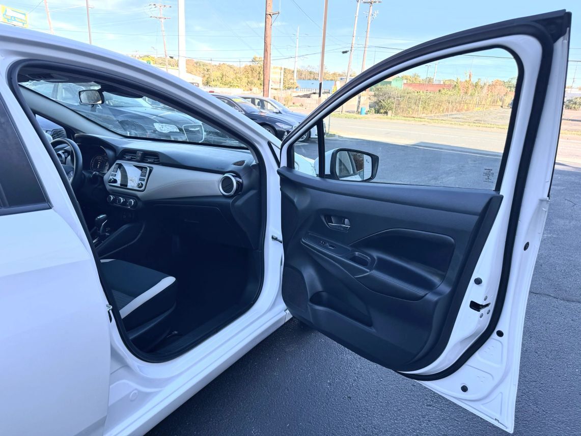 2020 Nissan Versa SV Sedan 4D Cincinnati OH