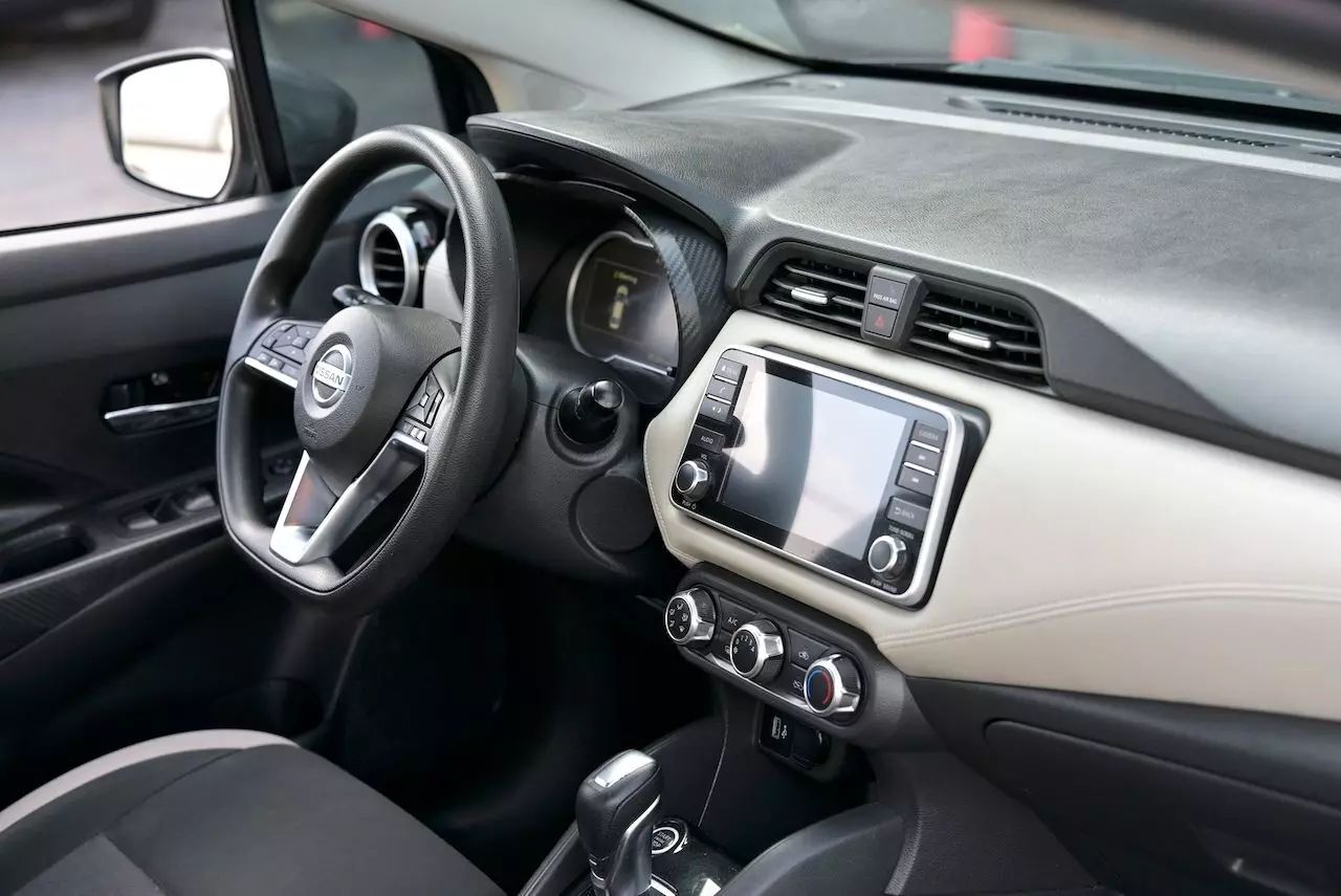 2020 Nissan Versa SV Sedan 4D Doral FL
