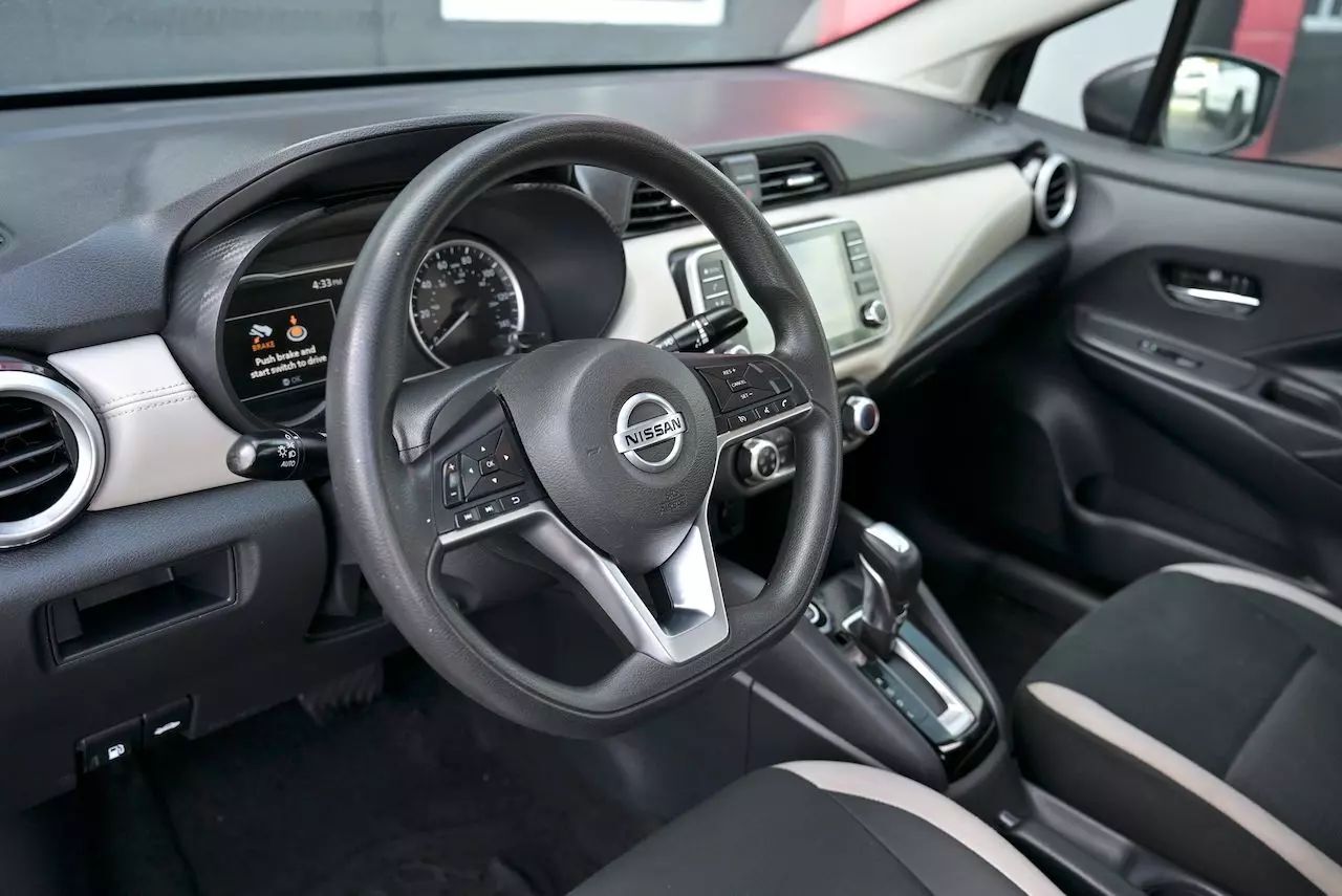 2020 Nissan Versa SV Sedan 4D Doral FL